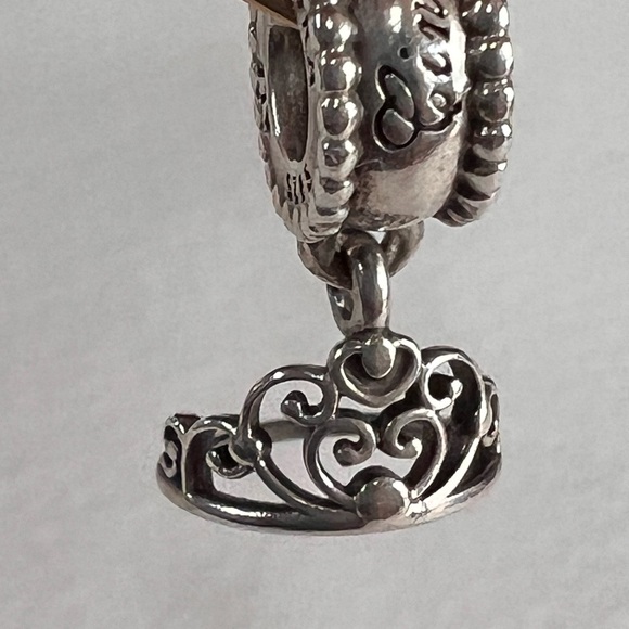 Pandora  Silver Cinderella Charm - Picture 1 of 2